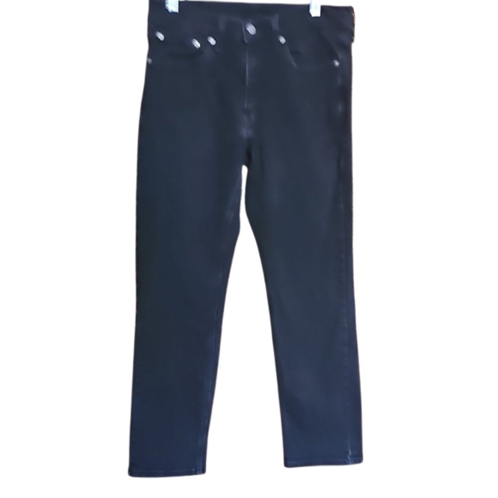 Levi's 541 black jeans tapered athletic fit Size W30 measures 28 inseam short